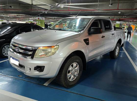 FORD RANGER 2.2 XLS 4X4 CD 16V DIESEL 4P MANUAL FORD RANGER 2.2 XLS 4X4 CD 16V DIESEL 4P MANUAL